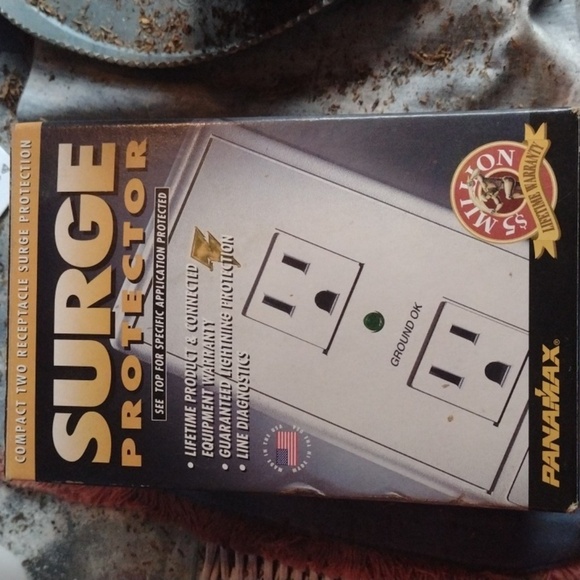 Surge Protector - Picture 1 of 5